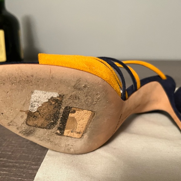 Manolo Blahnik strappy navy and mustard beautiful sandals size 38 - Picture 4 of 6